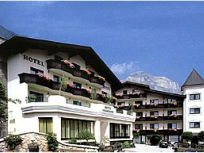 Hotel Jenbacherhof B&B Екстериор снимка