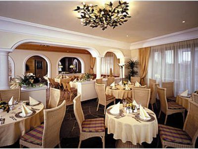 Hotel Jenbacherhof B&B Екстериор снимка